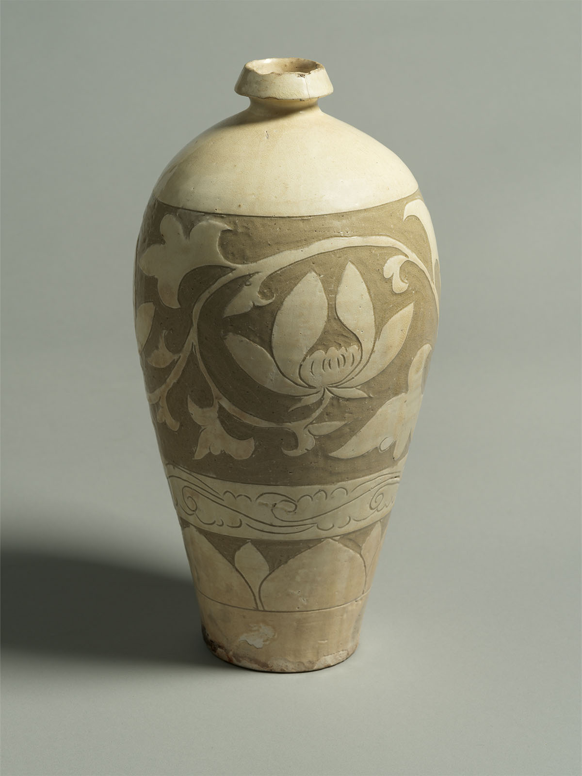 12. Glazed stoneware vase (meiping)
